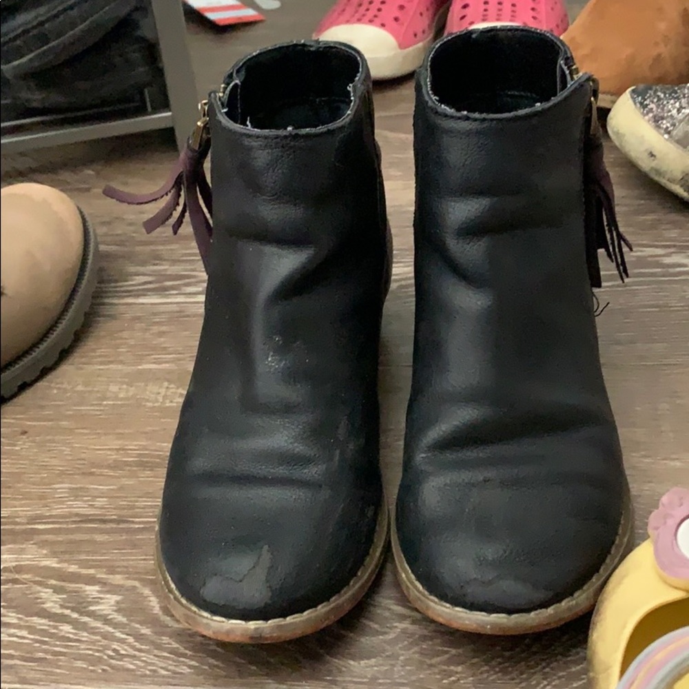 Cute Booties! - Picture 4 of 4